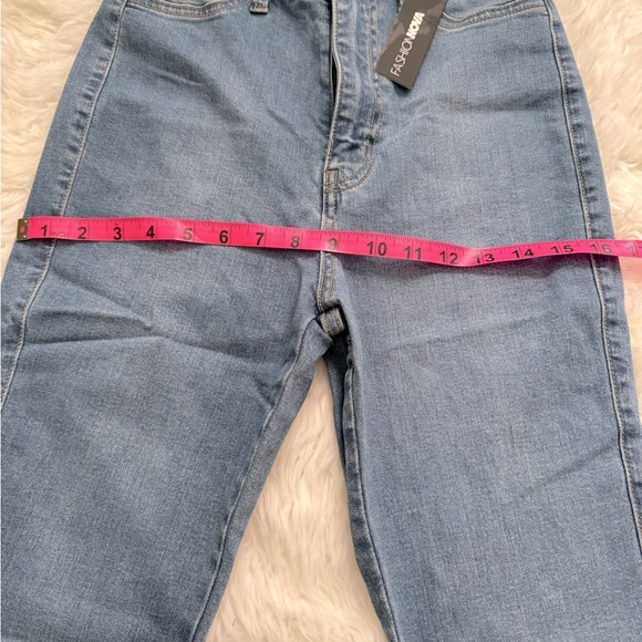 Fashion Nova jean - Picture 5 of 5
